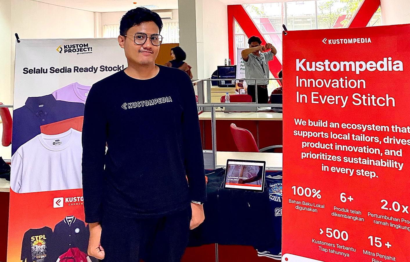 Kustompedia's first showcase — everything DIY, including our courage